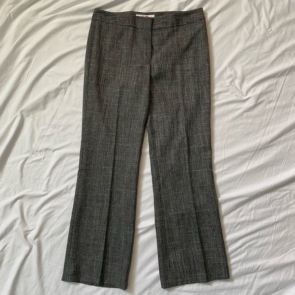 VTG Y2K Women’s Gray Pantsuit Blazer Set, Y2K Office Siren Core, Corp. Baddie - Picture 7 of 16